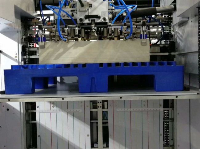 KOENIG-BAUER Printing press pallet